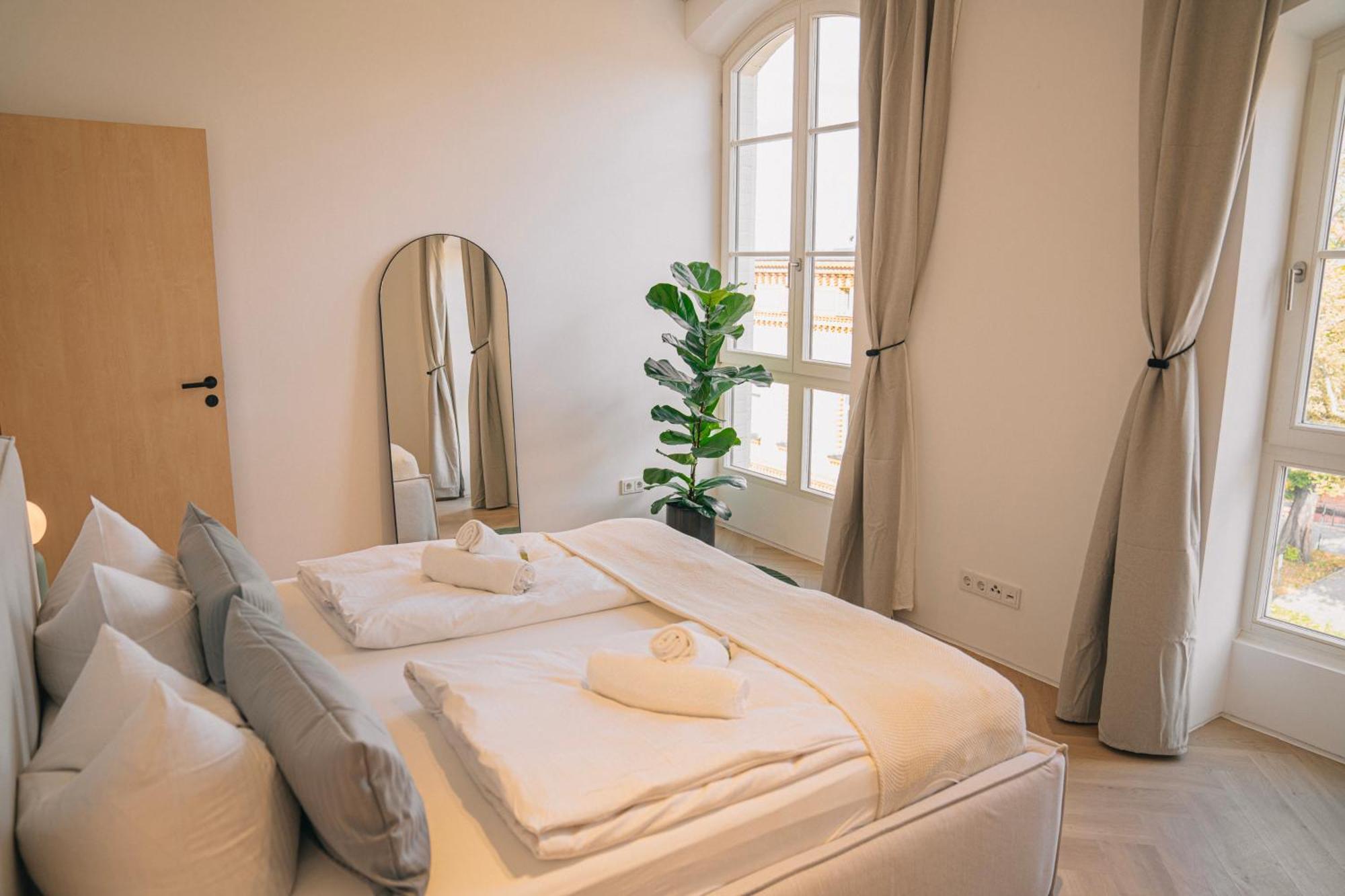 Rr - Penthouse - Luxe 105 Qm - Central - Wifi Magdeburg Eksteriør billede